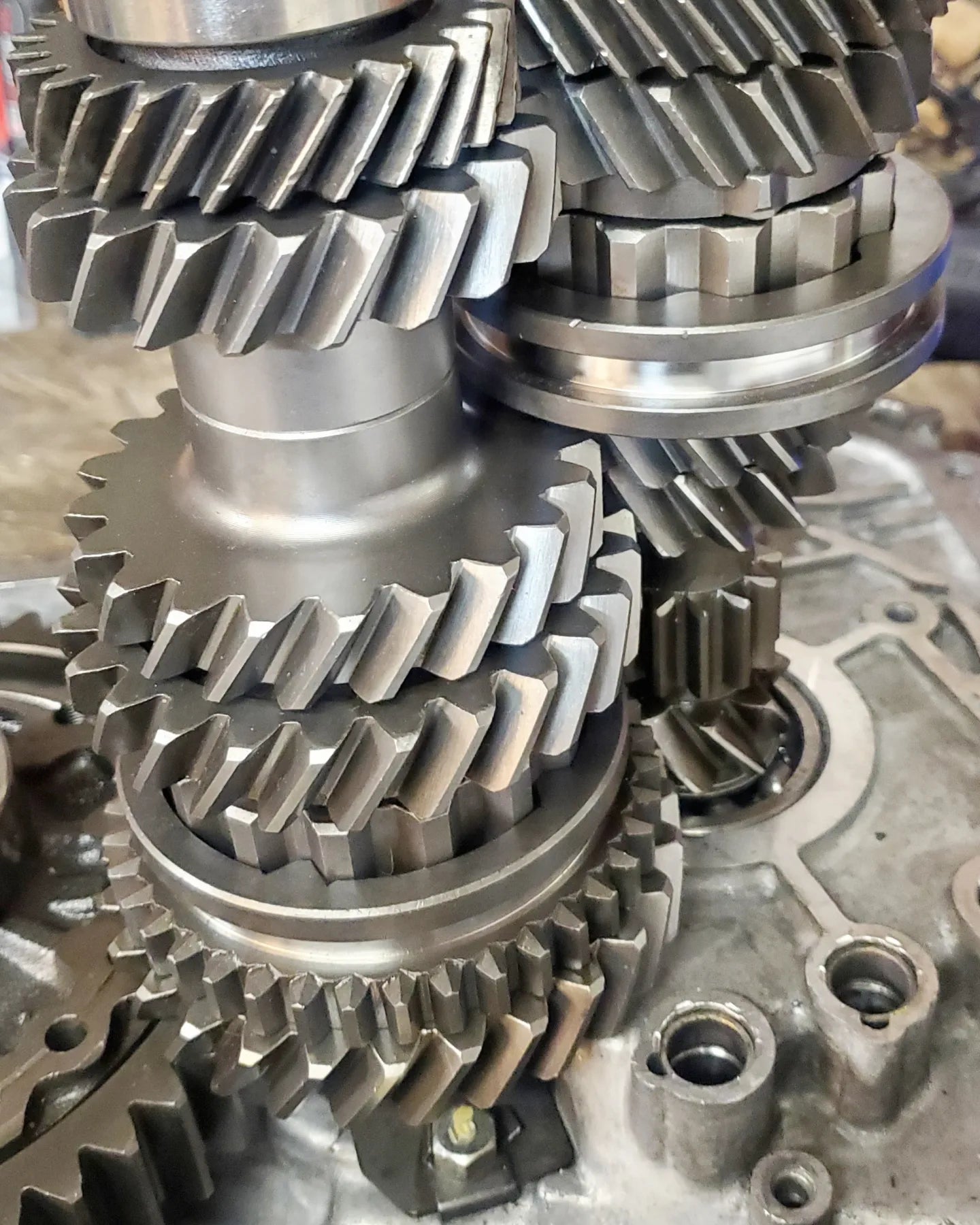 B SERIES FWD DOG BOX